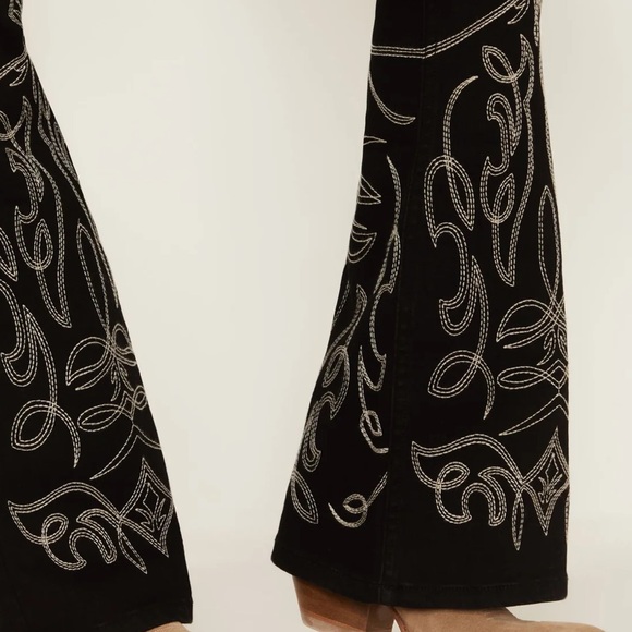 Idyllwind HIGH RISE BOOTCUT JEANS - Picture 2 of 6